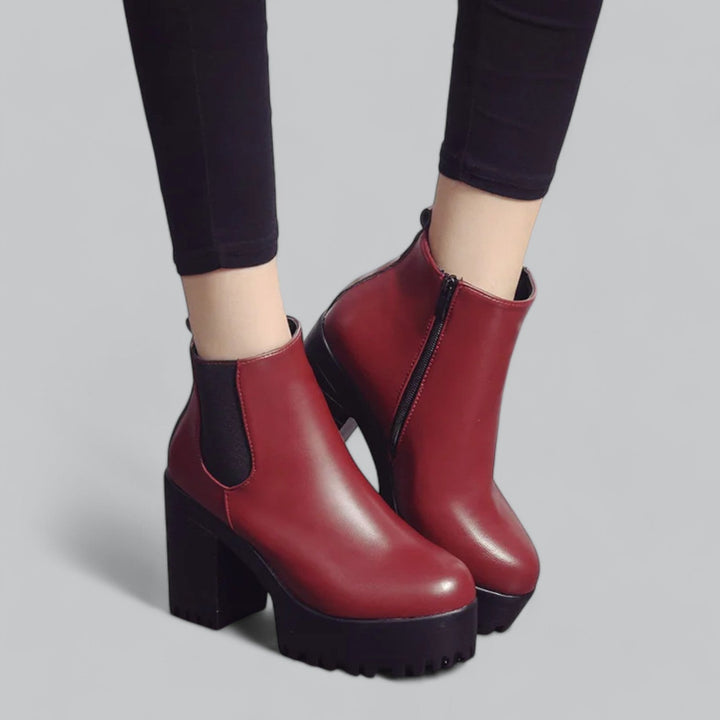 NOVA | Classic Women's High Boots
