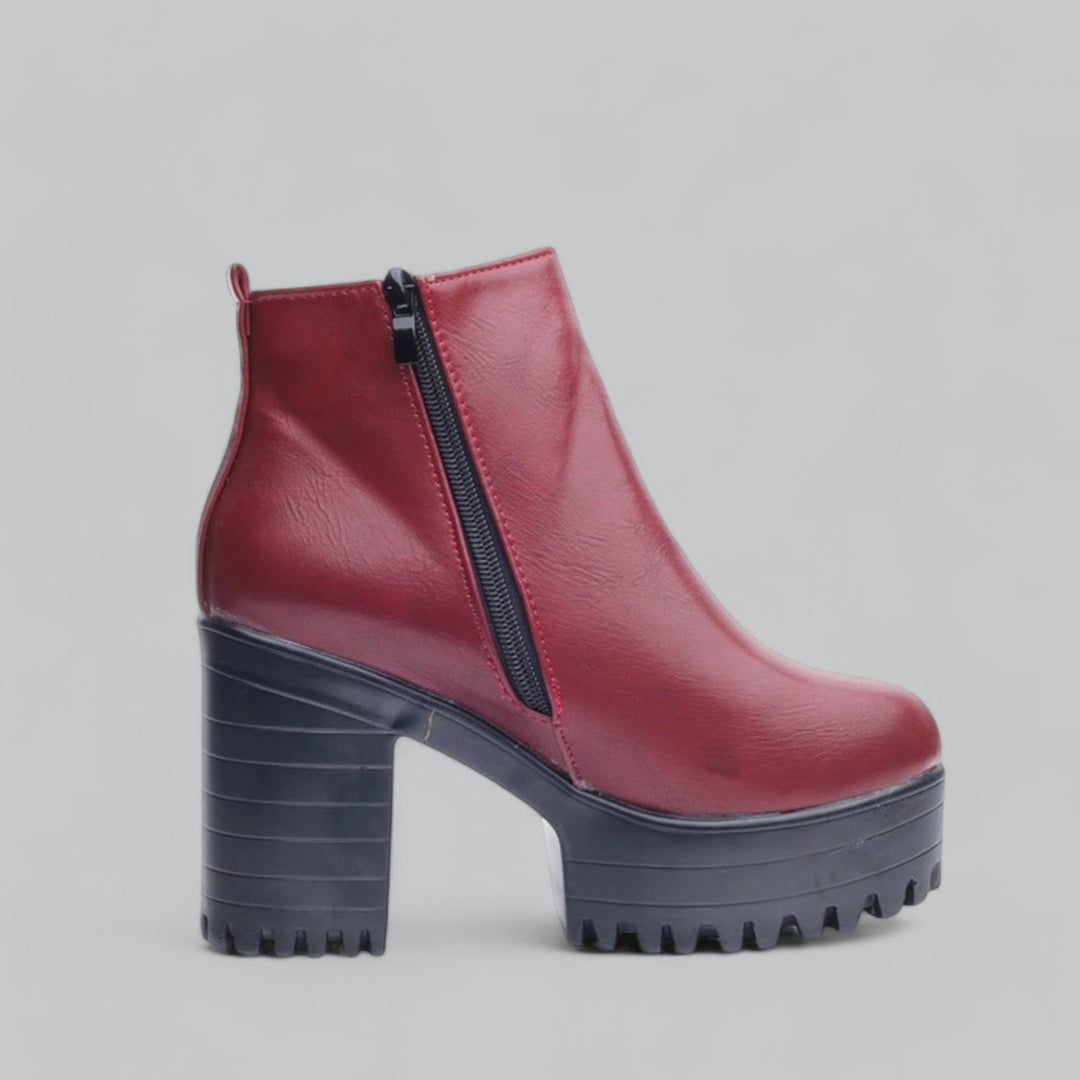 NOVA | Elegant Women's High Boots for Every Occasion
