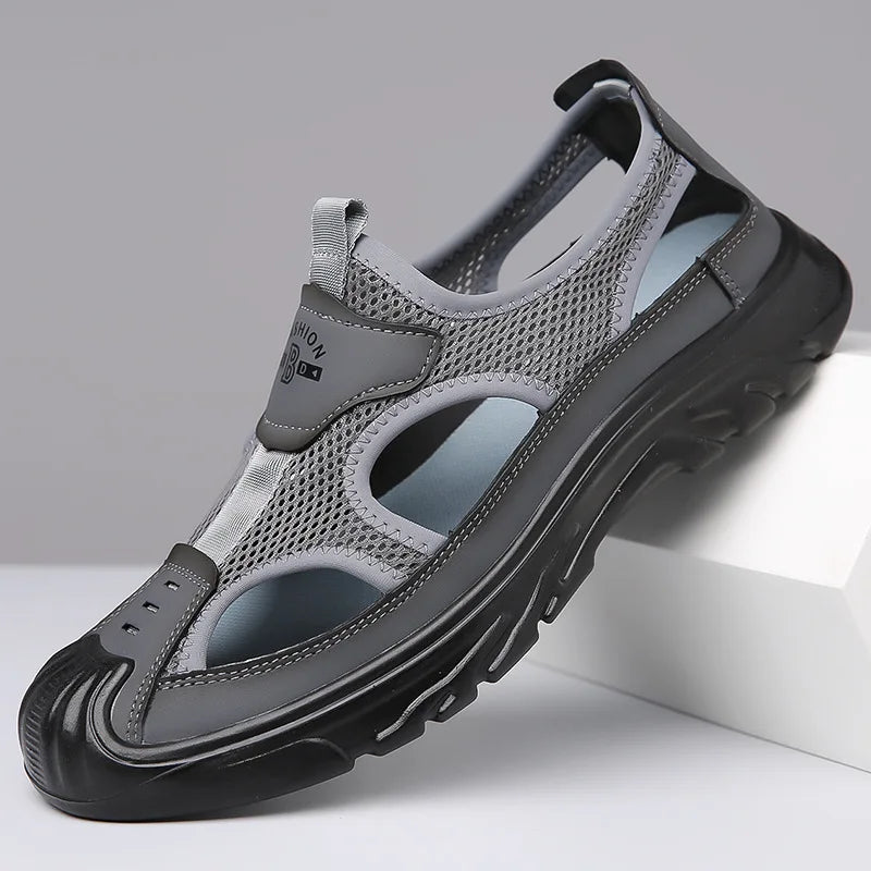 Comfortable men’s adventure sandals with ankle closure

