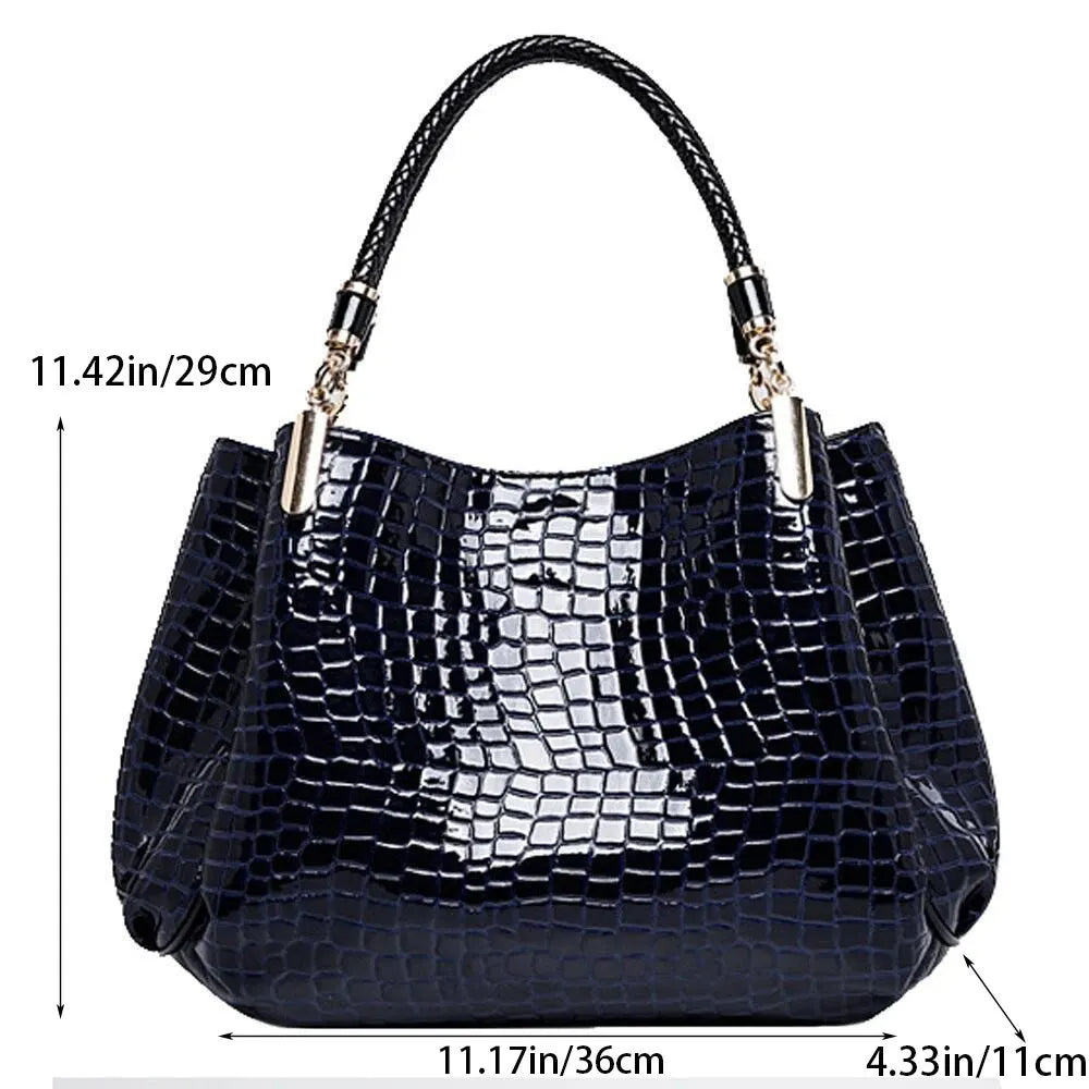 NOVA | Chic Snake-Embossed Shoulder Bag
