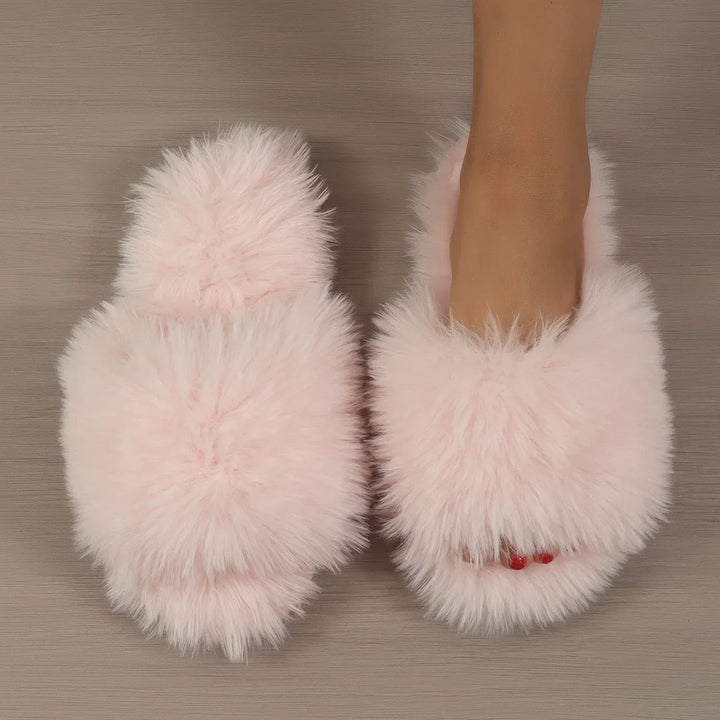 NOVA | Chic Women's Fluffy Fur Slippers