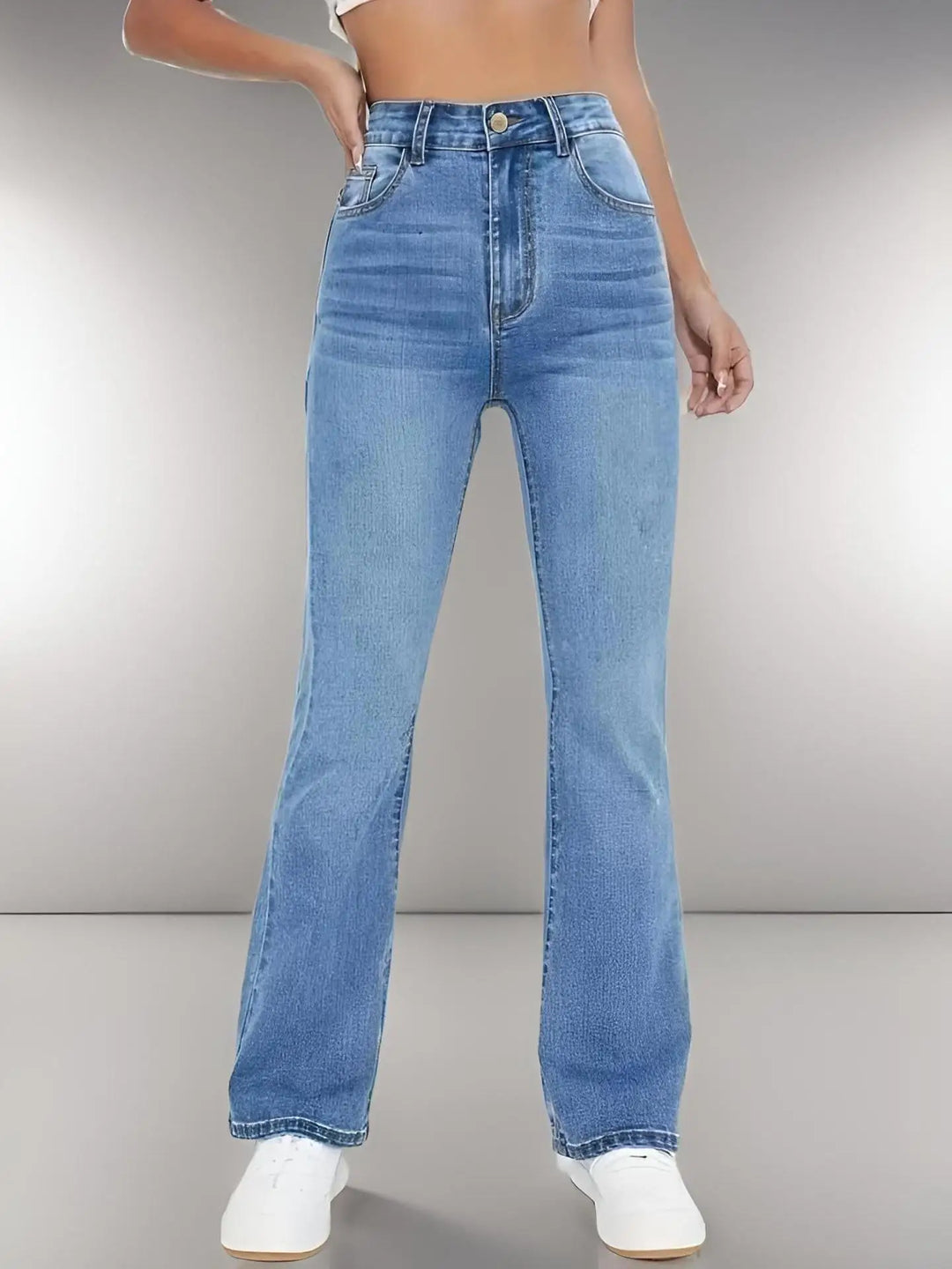 NOVA | Classic Women's Straight-Leg Denim Jeans
