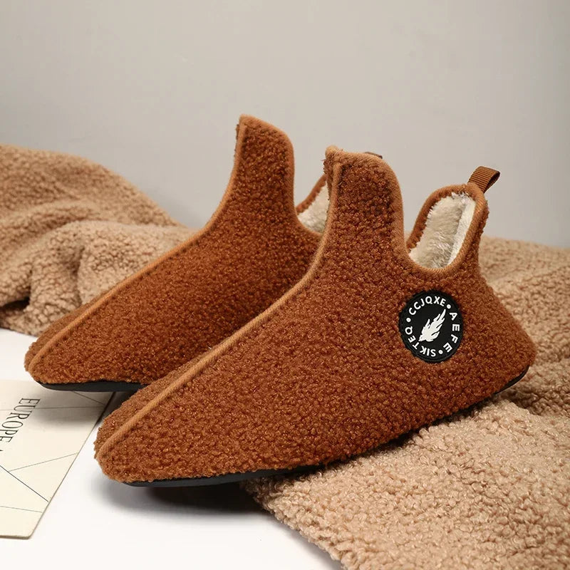 NOVA | Comfortable Unisex Fleece House Slippers