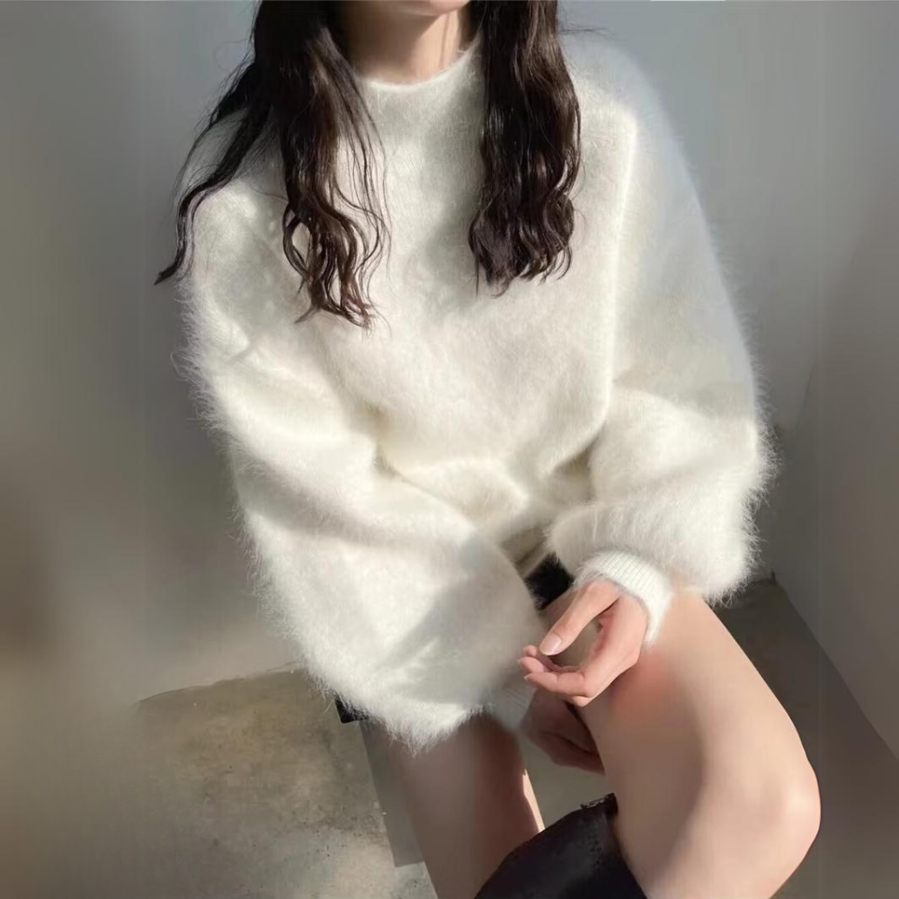 NOVA | Cozy Women's Sleeve Sweater for Winter
