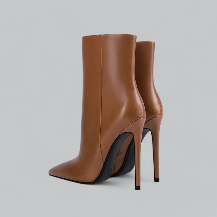 NOVA | Elegant Pointed Boots for Women