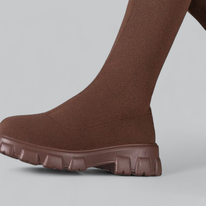 NOVA | Elegant Women's Stretch Knee Boots
