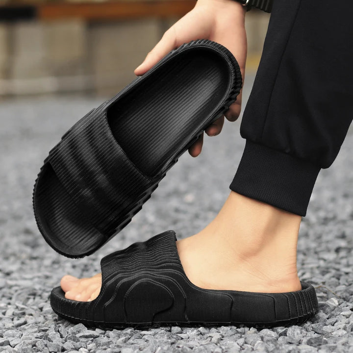 NOVA | Flexible EVA rubber flip flops for all-day wear

