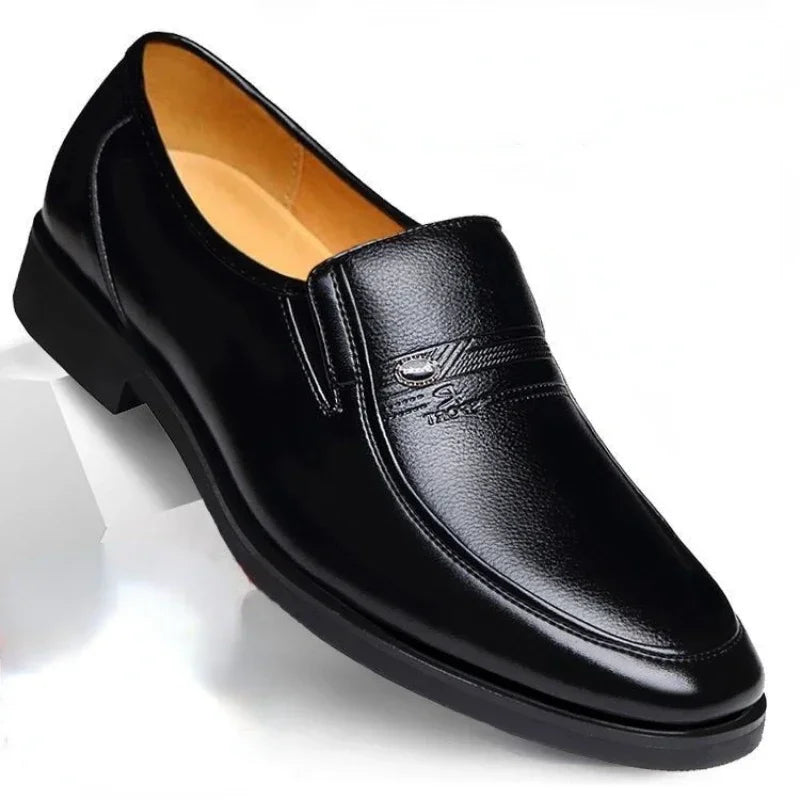 NOVA | Men's Classic Leather Slip-On Loafers – Elegant & Comfortable

