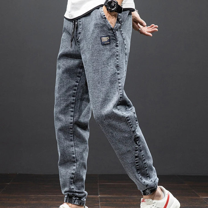 NOVA | Modern Men's Cargo Jeans with Functional Design
