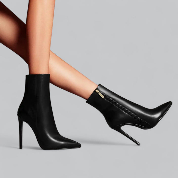 NOVA | Sleek Women's Pointed Toe Boots