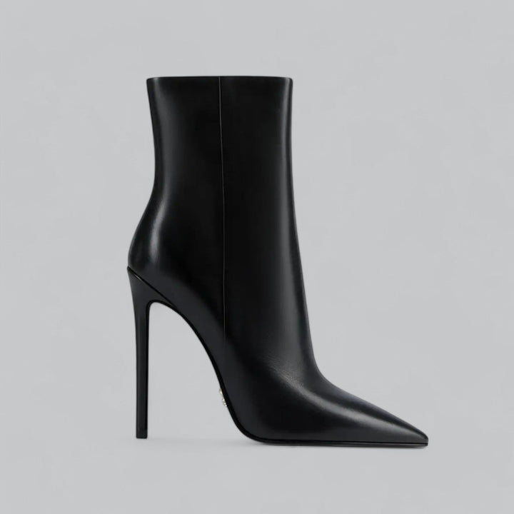 NOVA | Stylish Women's Pointed Boots