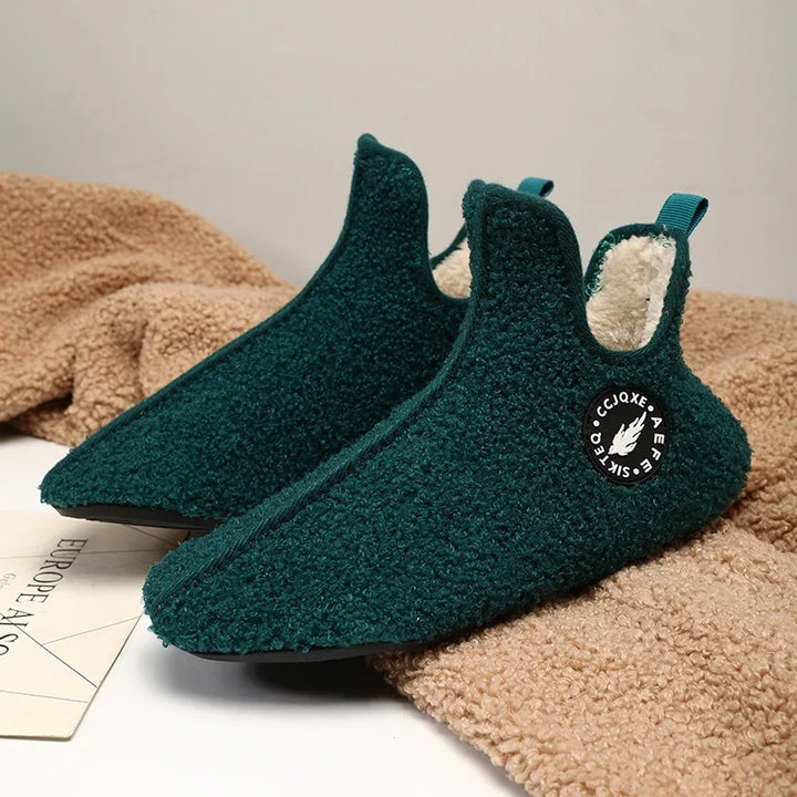 NOVA | Ultra-Soft Cozy Fleece Slippers for Indoor Wear