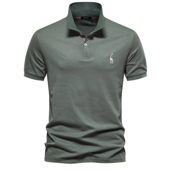 Nova embroidered men’s polo shirt in breathable cotton fabric

