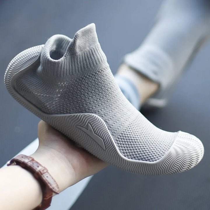 Nova unisex barefoot mesh slip-on shoes

