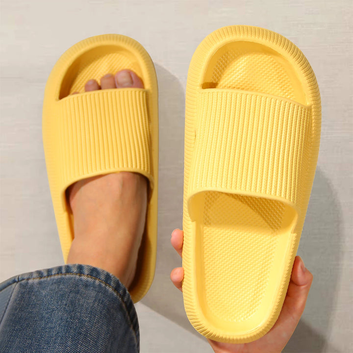 NOVA | Men’s EVA Outdoor Slippers – Solid Color Summer Slides