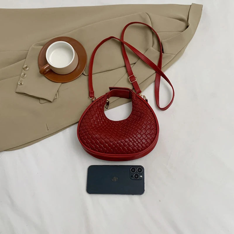 NOVA | High-Quality Women's Premium Shoulder Bag
